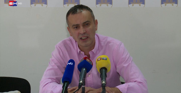Brutalna krađa: Od 640 prebrojanih biračkih mjesta na 560 uočene nepravilnosti