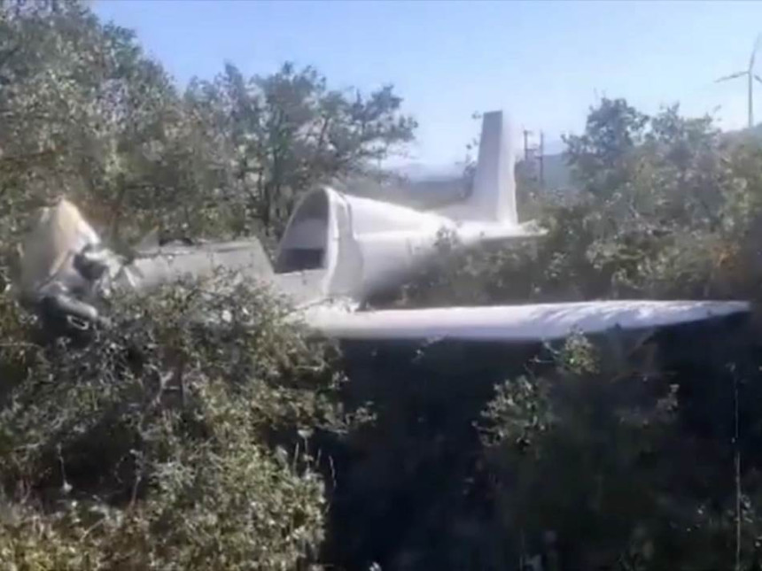 Srušio se manji avion u Grčkoj, poginuo pilot