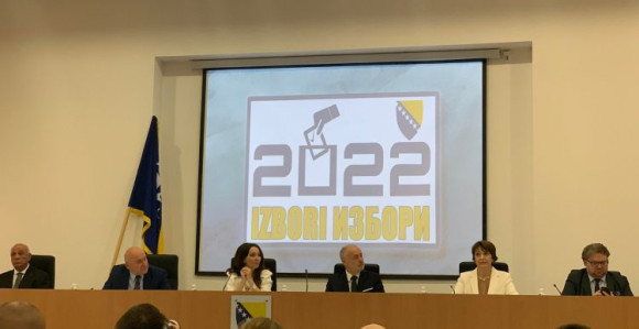 CIK: Još uvijek je rano za odluku o poništavanju izbora