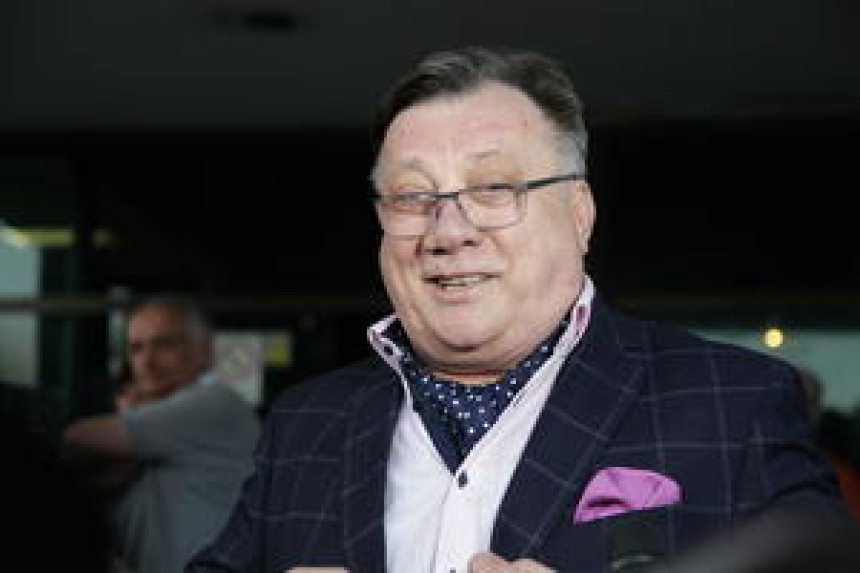 Oglasio se Halid posle saobraćajke: Bio je lančani udes!