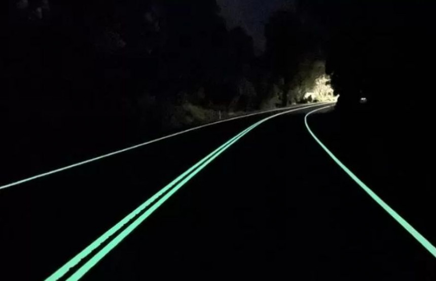 У Аустралији направили линије пута које светле у мраку као из филма “Трон”
