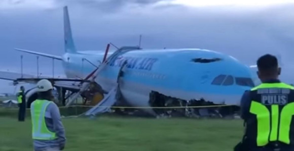 Avion sa 173 osoba promašio pistu prilikom slijetanja
