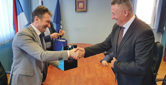 Vasilije Perić iz Ugljevika krenuo stopama Miće Mićića