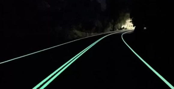 U Australiji napravili linije puta koje svetle u mraku kao iz filma “Tron”