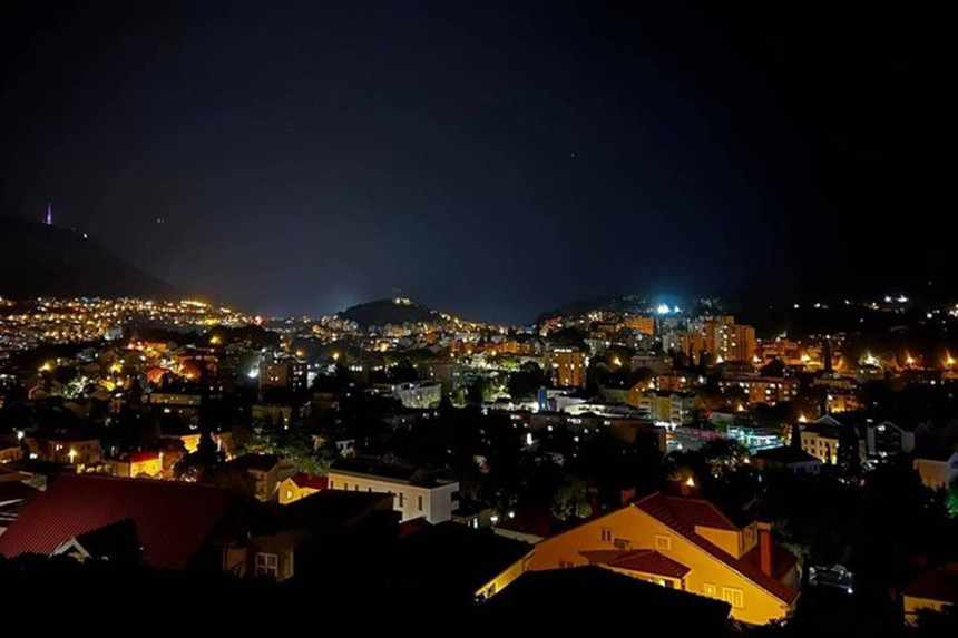 Vojni avioni SAD sinoć letjeli iznad Dubrovnika (VIDEO)