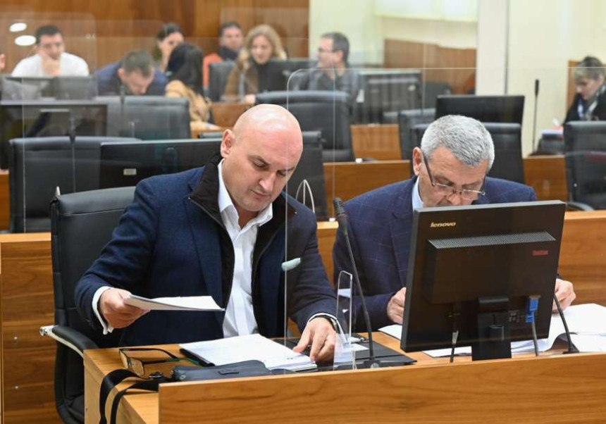 Džombića branili ministri iz njegovog kabineta