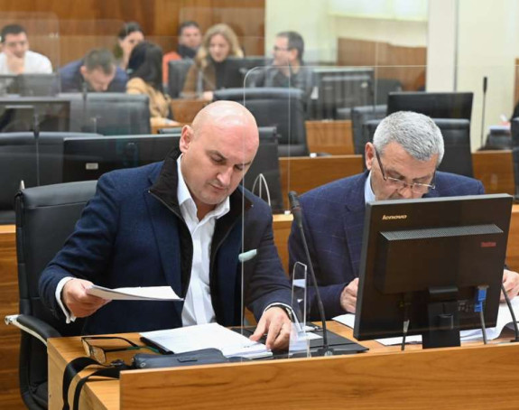 Džombića branili ministri iz njegovog kabineta