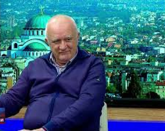 Додик се коцка не само са Српском, него и са Србијом