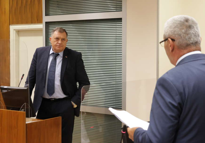 Dodik svjedok odbrane bivšem premijeru Srpske