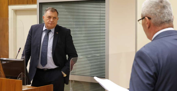 Dodik svjedok odbrane bivšem premijeru Srpske
