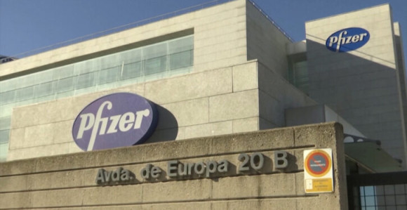 Policija upala u farmaceutsku kompaniju "Fajzer"