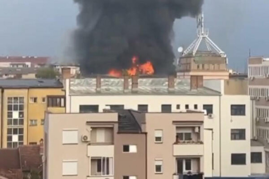 Велики пожар у Крушевцу: Ватра гута робну кућу