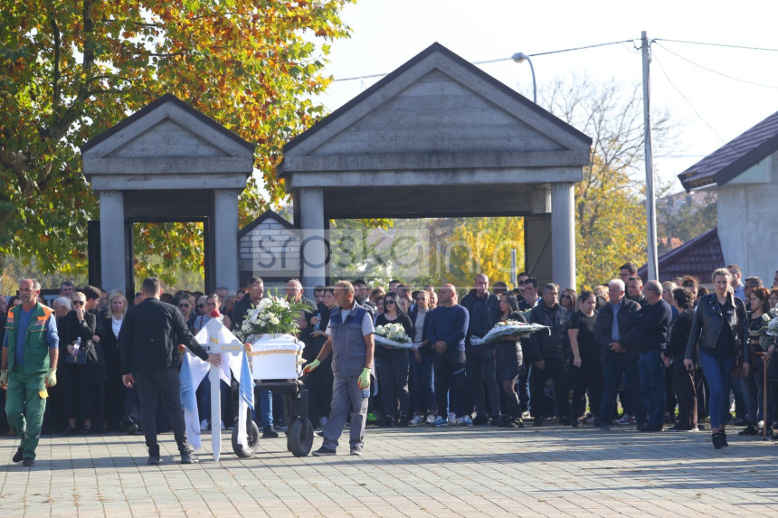 Sahranjen mladić Mladen Dulić (22) u Laktašima