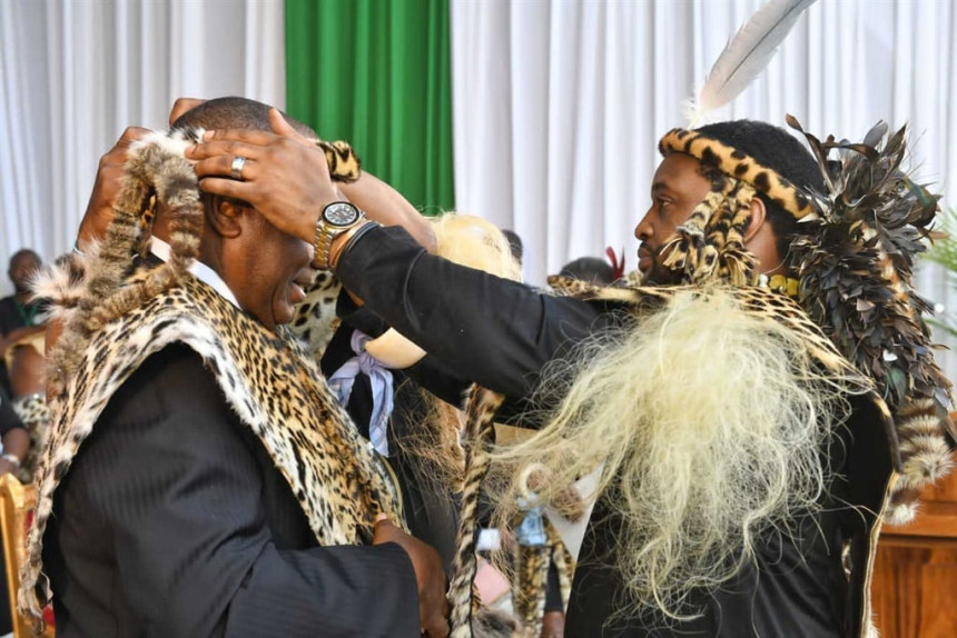 Raskoš i slavlje: Krunisan novi Zulu kralj