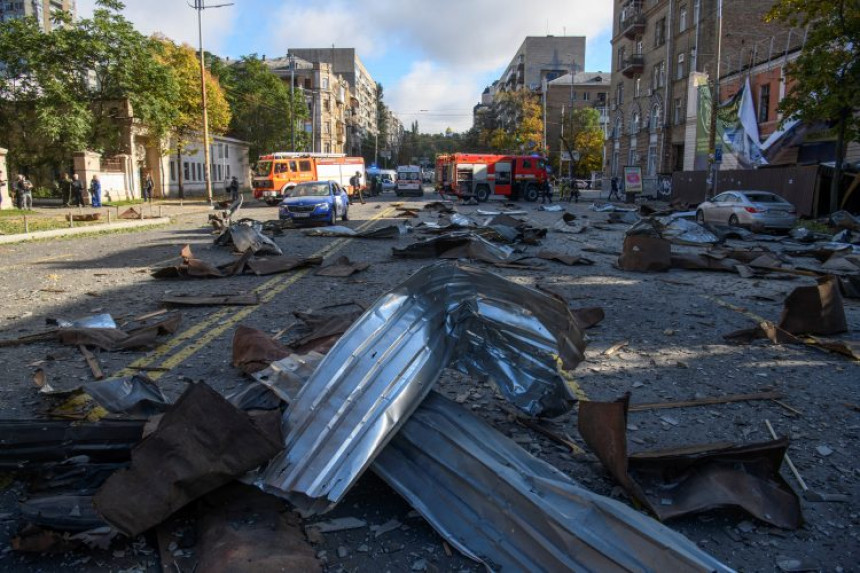Pojačani raketni napadi: Serija eksplozija u Kijevu