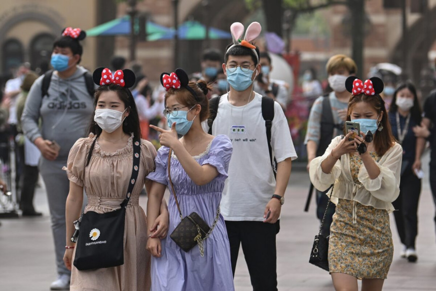 Šangaj: Posjetioci Disneyja ostali zatvoreni u parku