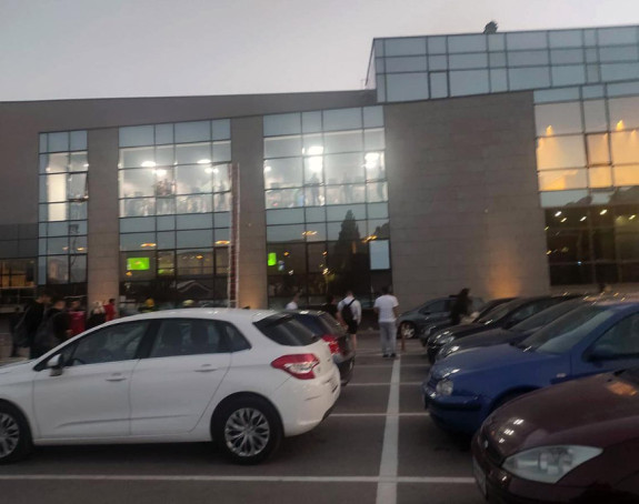 Vatrogasci ugasili požar u Areni Sport u Mostaru