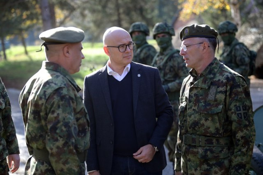 "Nemojte izazivati Srbiju, to mora biti jasno svima"