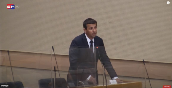 Ukinite Skupštinu, sultan od Laktaša odlučuje o svemu