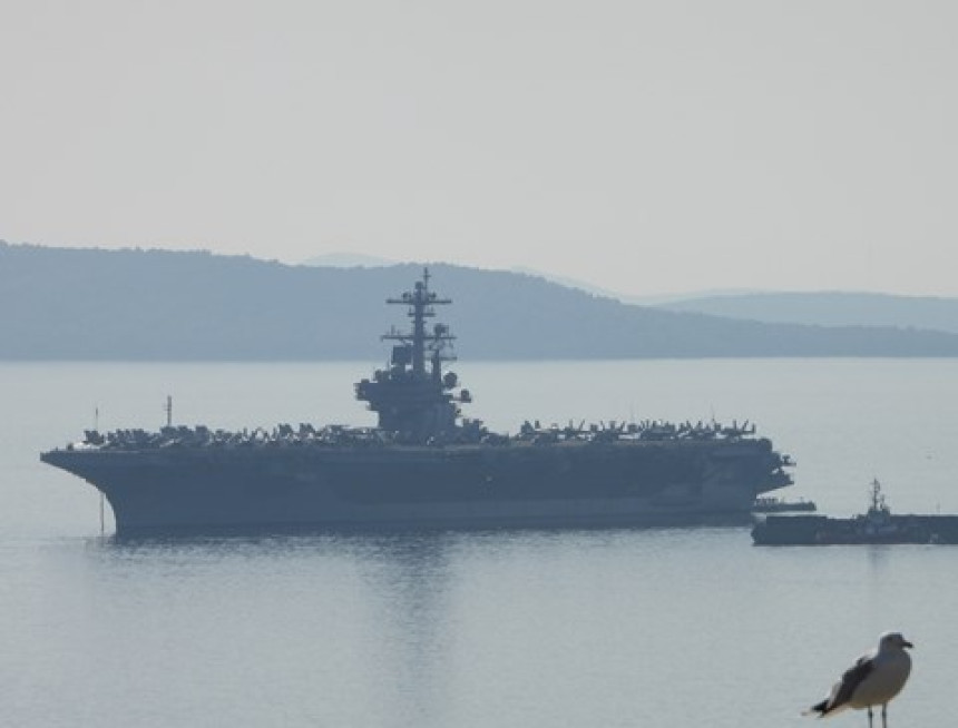 U Split uplovio najveći američki nosač aviona