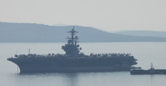 U Split uplovio najveći američki nosač aviona