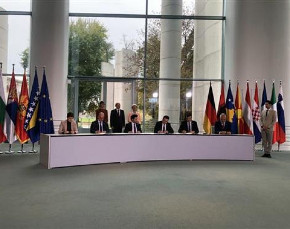 У Берлину данас потписана три важна споразума