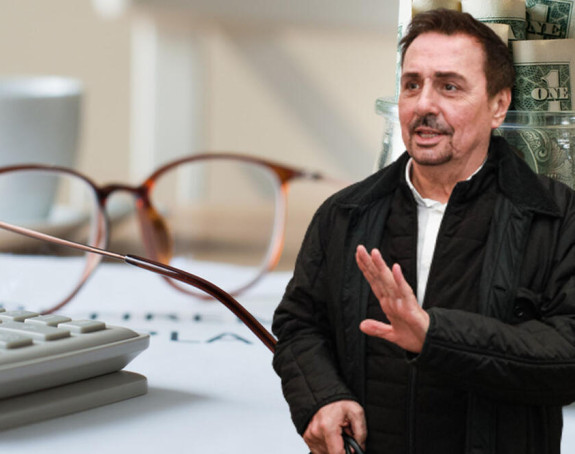 Keba postao penzioner!