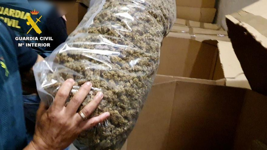Заплијењене рекордне 32 тоне марихуане у Шпанији