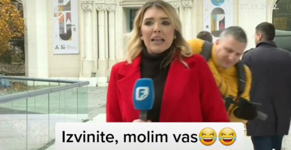 Udario romobilom u novinarku tokom javljanja uživo