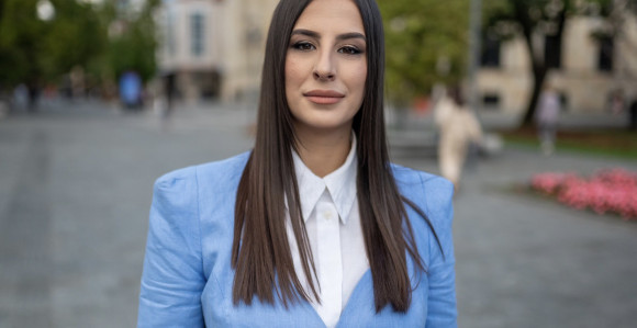 Станивуковић има подршку народа, не треба му Додик