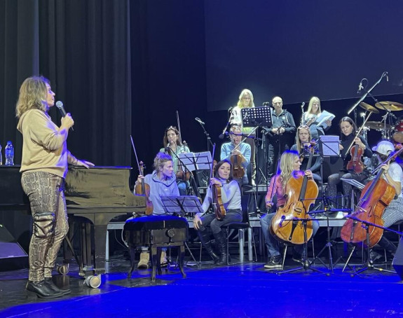 Neda hoće da sve bude savršeno: Proba pred sutrašnji koncert trajala 8 sati!