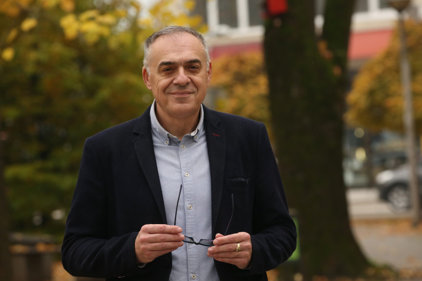 Miličević saopštio koje poteze će povlačiti SDS