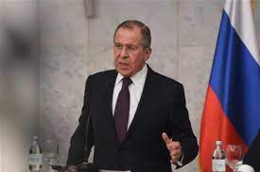 Lavrovu pozlilo, prebačen u bolnicu, Zaharova to demantuje