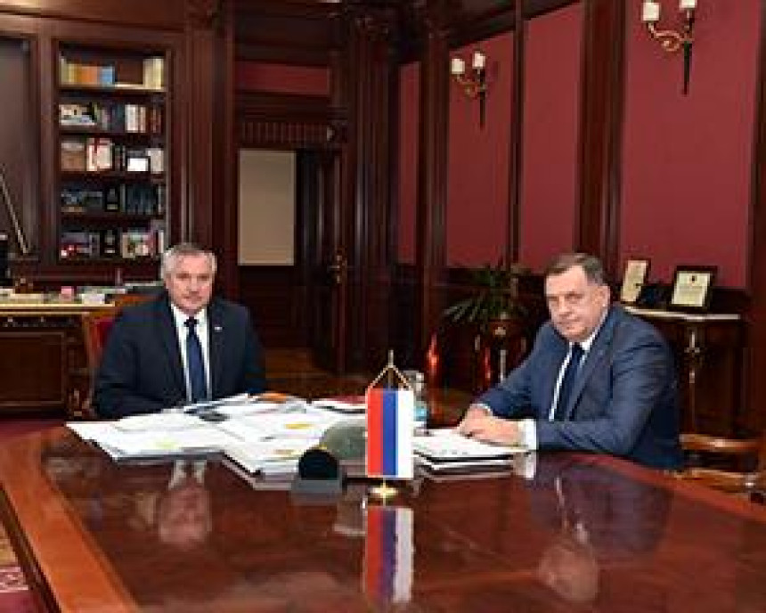 Dodik i Višković o setu ekonomsko-socijalnih mjera