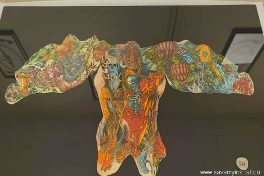Компанија прикупља тетоваже преминулих и прави од њих уметничка дела!