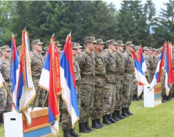 Борци: Иза јавног патриотизма стоји криминал и издаја!