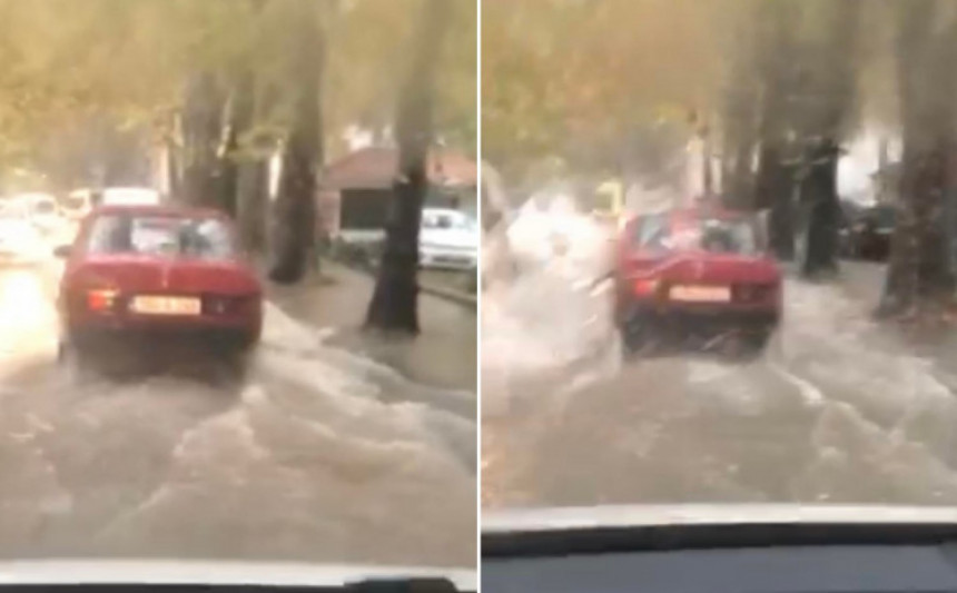 Haos u Mostaru: Poplavljene ulice zbog jake kiše