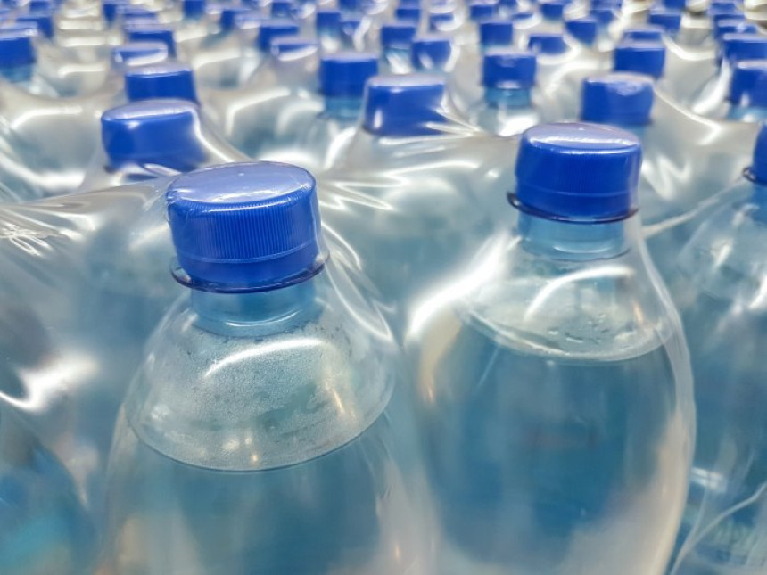 Dokazano da je 10% flaširane vode neispravno