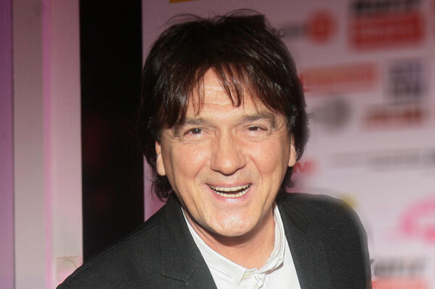 Objavljena nikad viđena slika Zdravka Čolića iz mladosti!