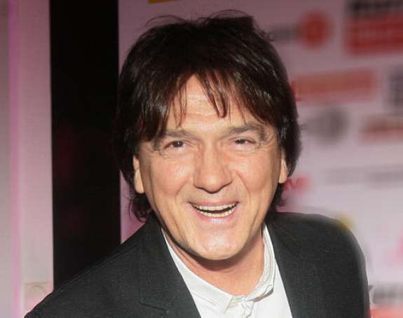 Objavljena nikad viđena slika Zdravka Čolića iz mladosti!