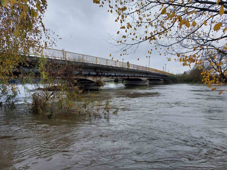 Водостај ријеке Сане у Приједору у благом опадању