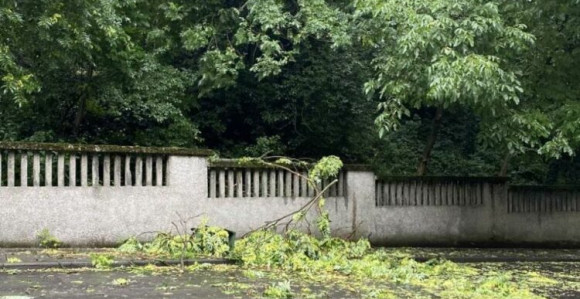 Izdato upozorenje u BiH, očekuju se olujni udari vjetra