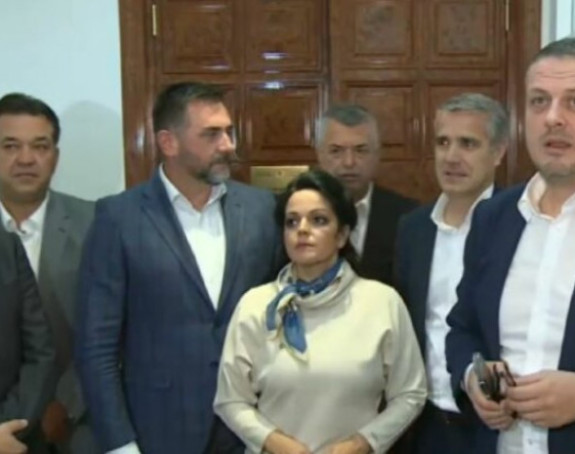 Zbog ministarskog mjesta "Pokret za državu" uz Dodika