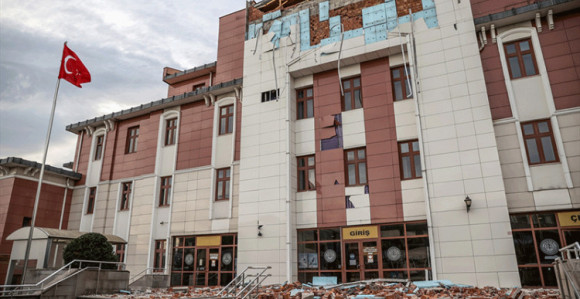 Turska: Raste broj povrijeđenih nakon jakog zemljotresa