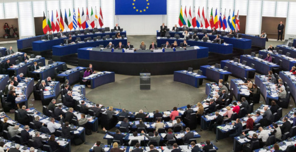 Napredak Srbije ka EU uslovljen sankcijama?!