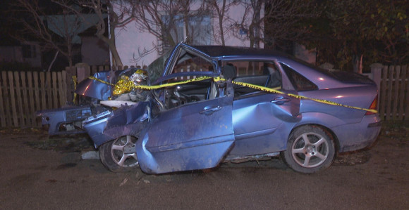 BN: Autom udario u drvo pored puta i poginuo (Foto)