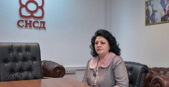 SNSD-ov direktor hitno iz budžetskih rezervi kupuje auto