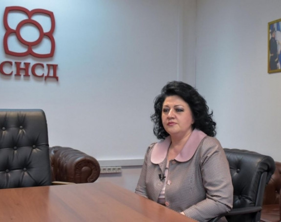 SNSD-ov direktor hitno iz budžetskih rezervi kupuje auto