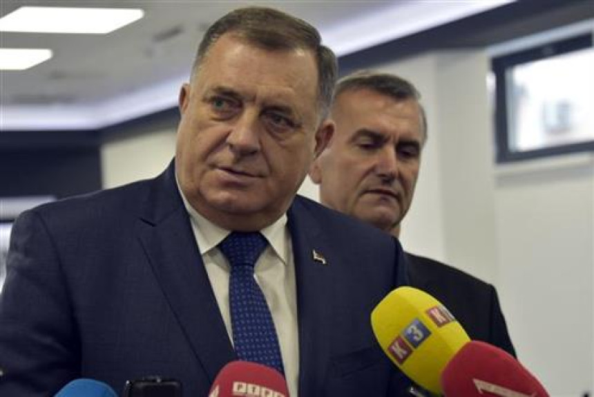 Dodik očekuje četiri delegata, ali nije siguran