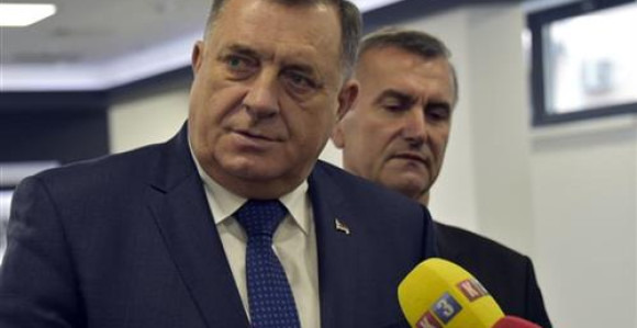 Dodik očekuje četiri delegata, ali nije siguran